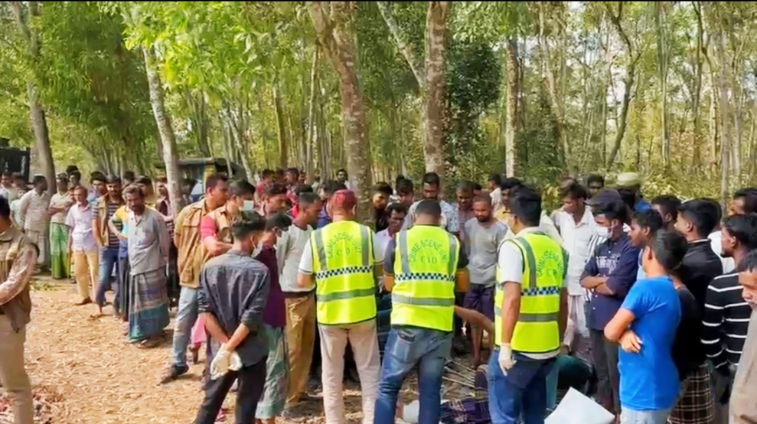 শ্রীপুরে অজ্ঞাত কিশোরের আ.গু.ণে পো.ড়া ম.র.দে.হ উদ্ধার