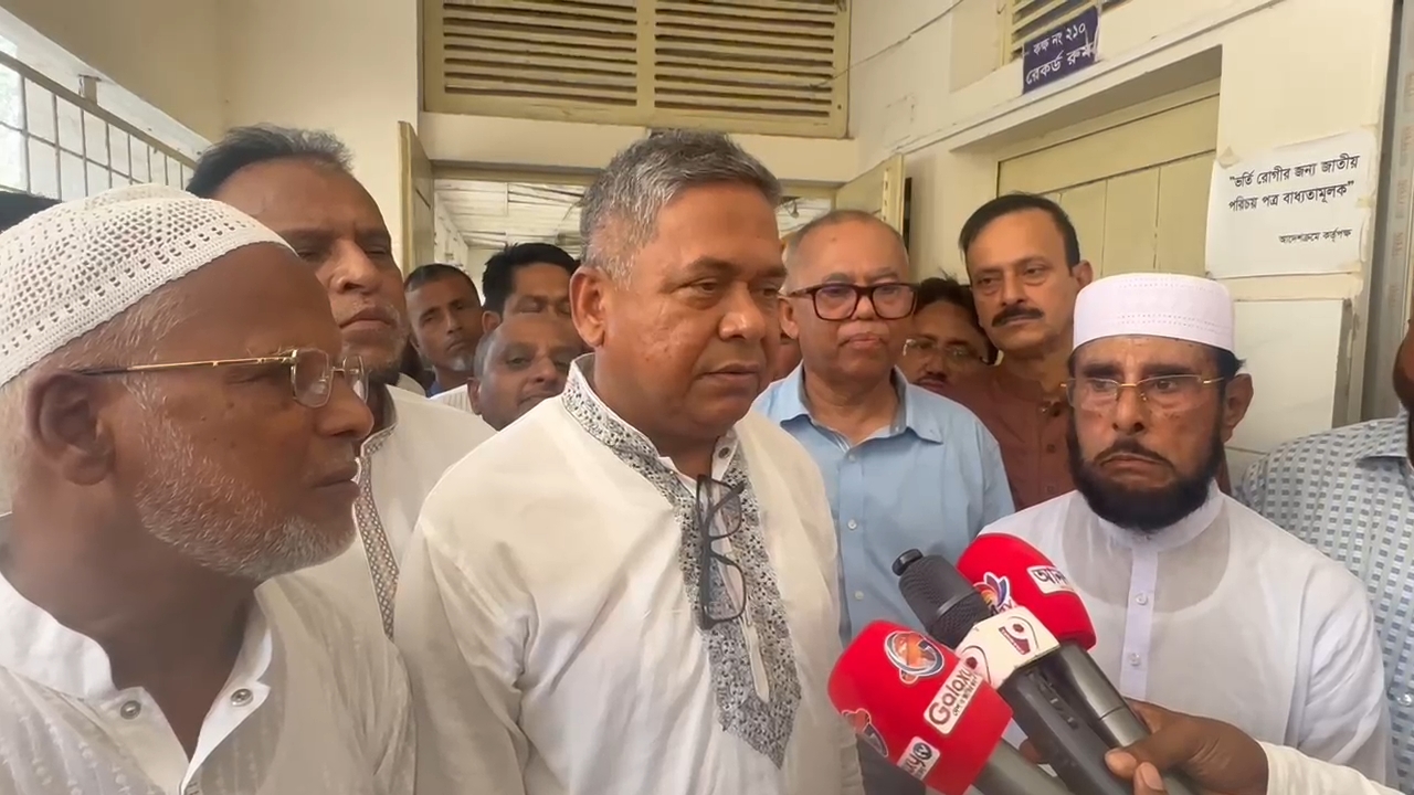 শ্রীপুরে এক আওয়ামীলীগ নেতাকে ২৪ঘন্টার মধ্যে গ্রে.প্তা.রে এমপি’র আ.ল্টি.মে.টাম