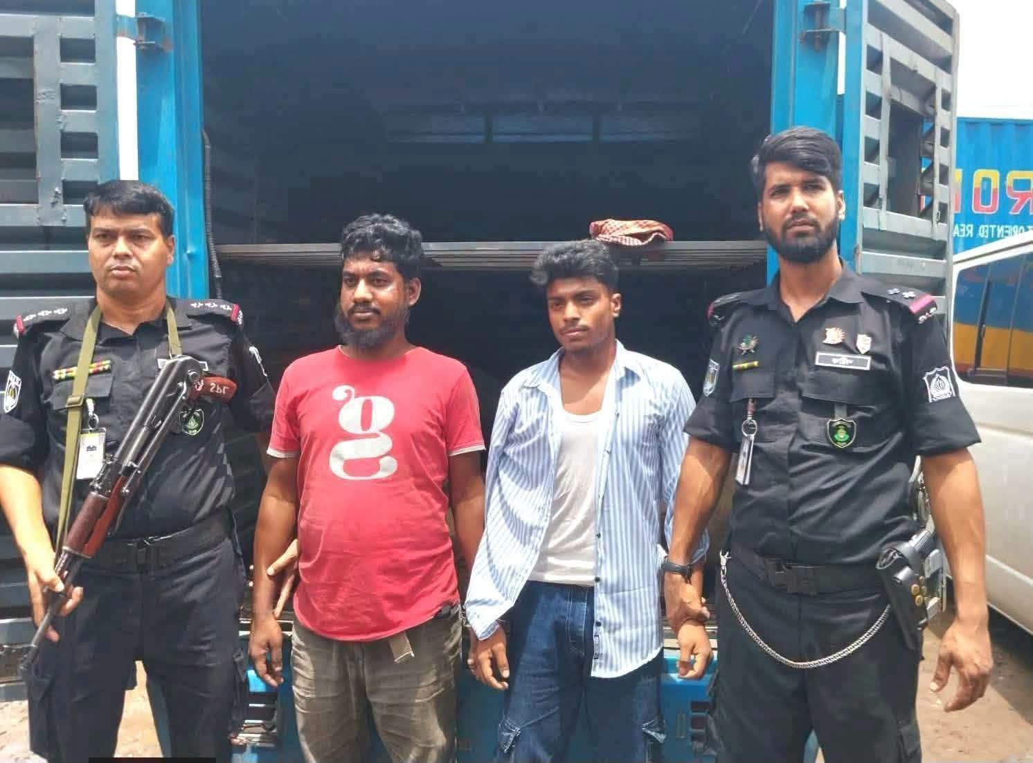 গাজীপুরে ৪২৯ বো.তল বিদেশি ম.দ.সহ দুই কারবারি গ্রে.প্তা.র