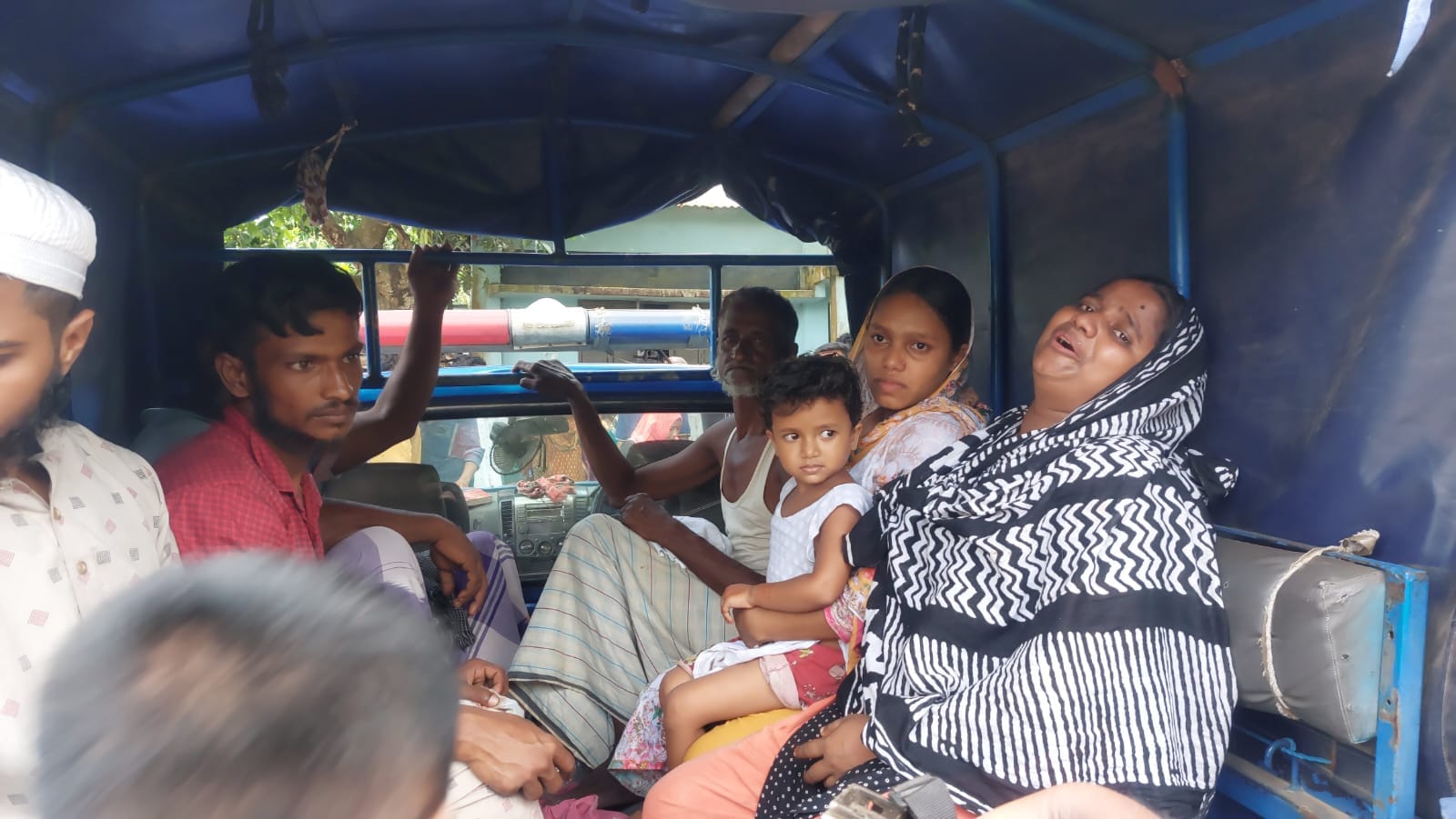 শ্রীপুরে কিস্তির টাকা নিয়ে বি.রো.ধে সিএনজি চালককে পি.টি.য়ে হ.ত্যা.র অ.ভি.যো.গ: স্ত্রী-শ্বশুরসহ আ.ট.ক ৫